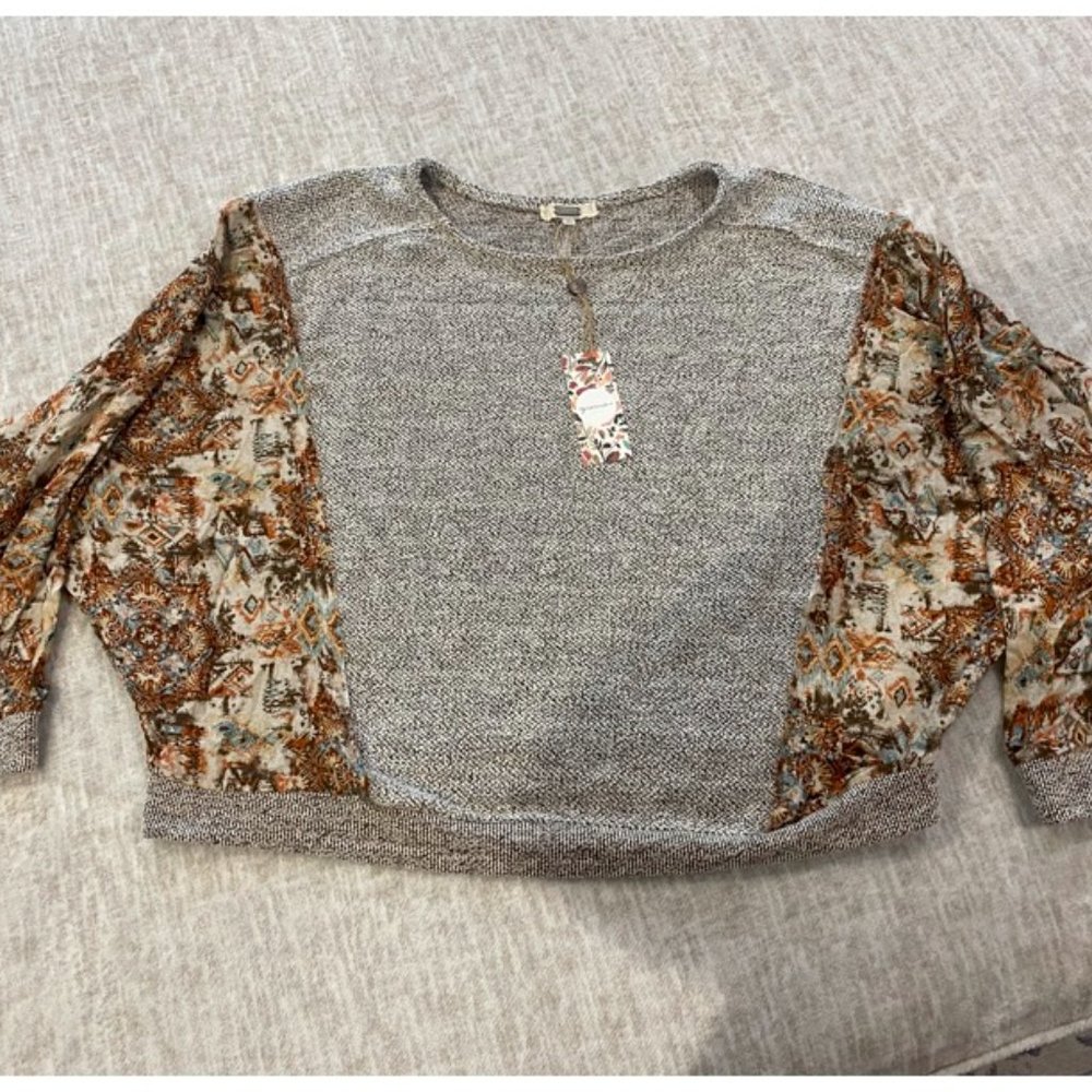 NWT Gimmick Blouse
